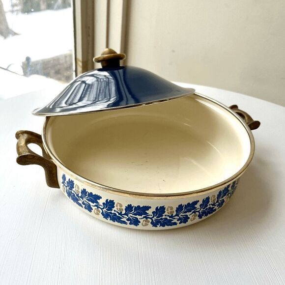 Vintage 1981 Asta Katja German Enamel Bakeware Dish Oak Leaf & Acorn - Picture 6 of 13